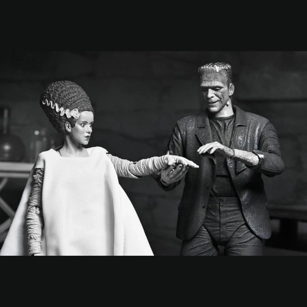 Universal Monsters Ultimate Bride of Frankenstein Frankenstein's Monster Black & White Ver.