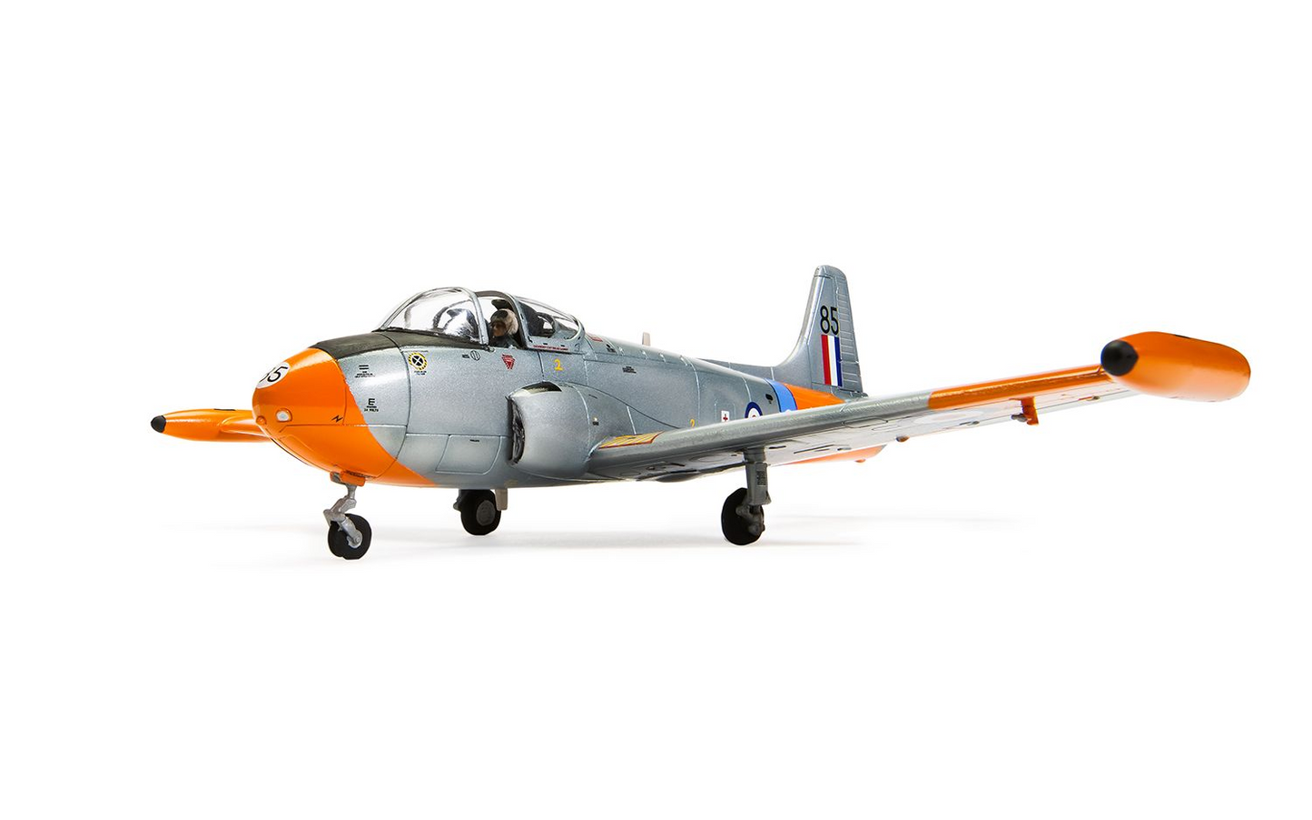 Hunting Percival Jet Provost T.3/T.4 Model Kit 1/72