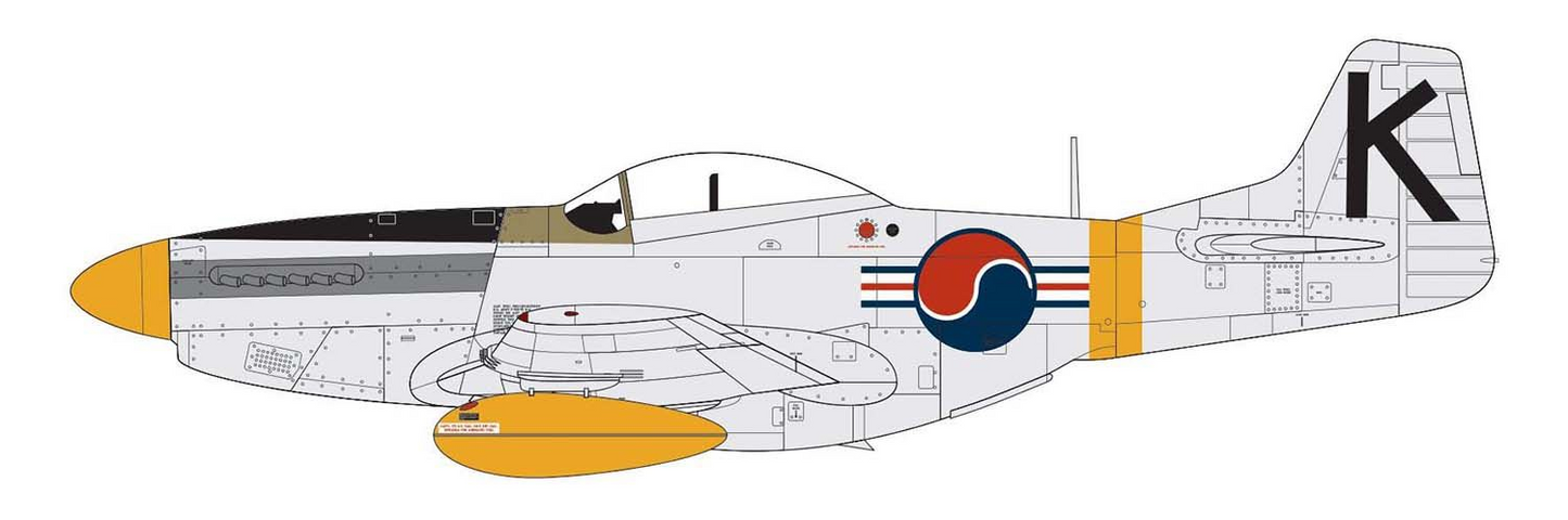 North American F-51D Mustang Model Kit 1/72