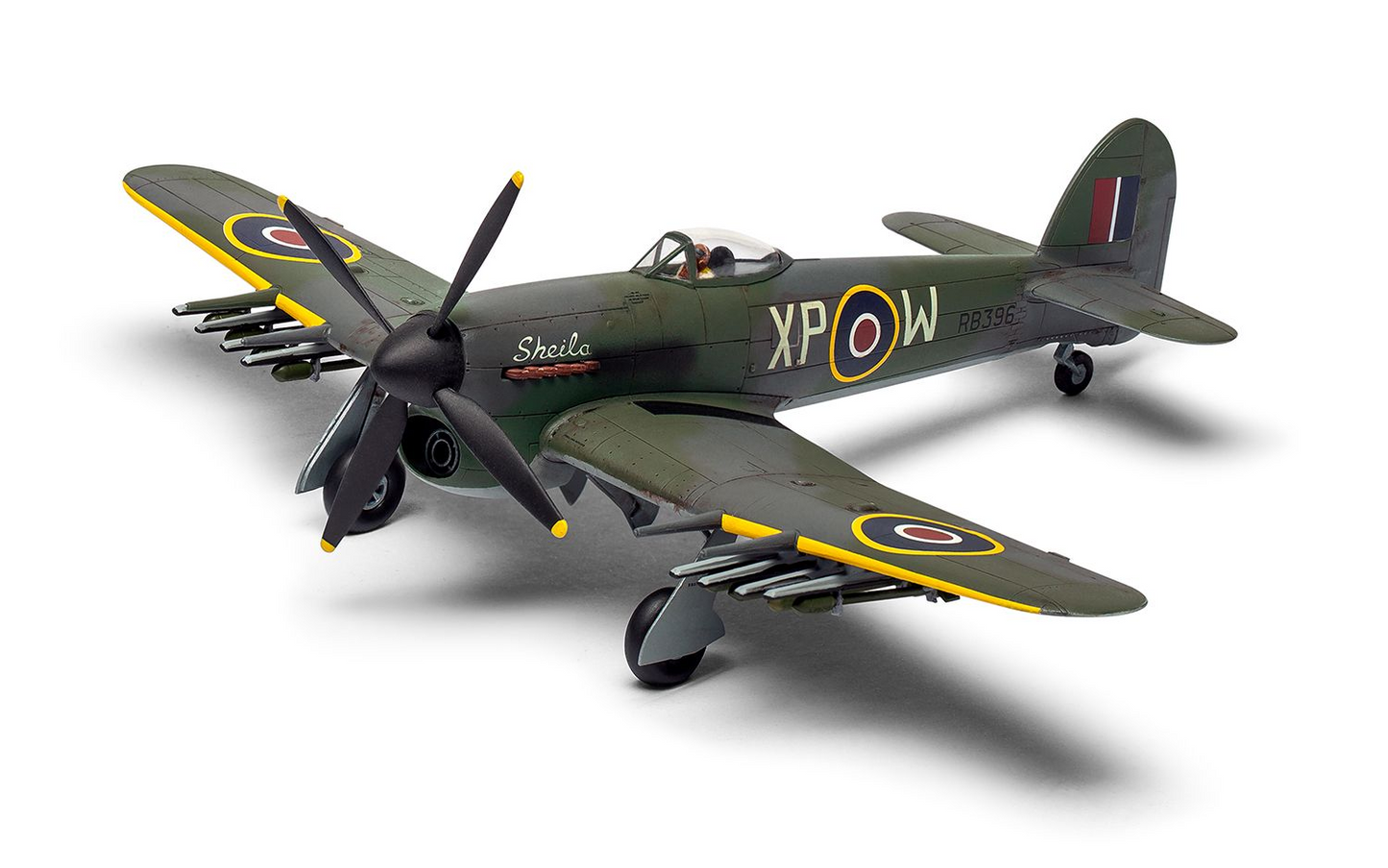Hawker Typhoon Mk.IB Model Kit 1/72