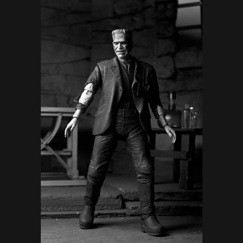 Universal Monsters Ultimate Bride of Frankenstein Frankenstein's Monster Black & White Ver.