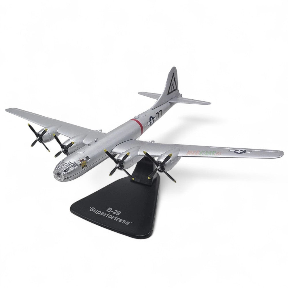 Boing B-29 Superfortress Bockscar USAF Nagasaki 1945 1/144