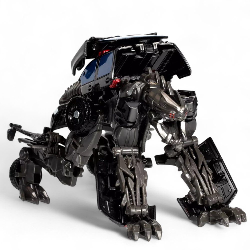 Transformers Studio Series Deluxe Class Transformers: Dark of the Moon 117 Decepticon Hatchet