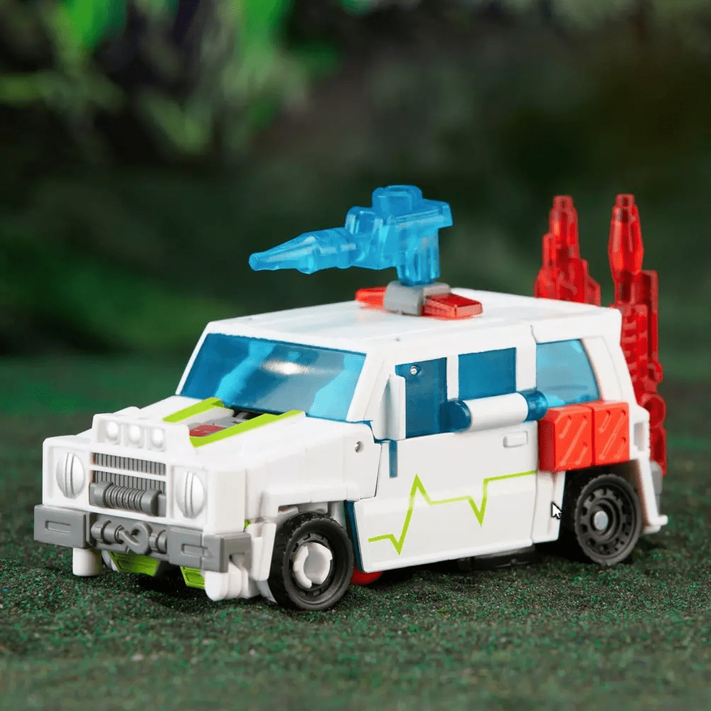 Transformers Legacy Evolution Autobot Medix Exclusive