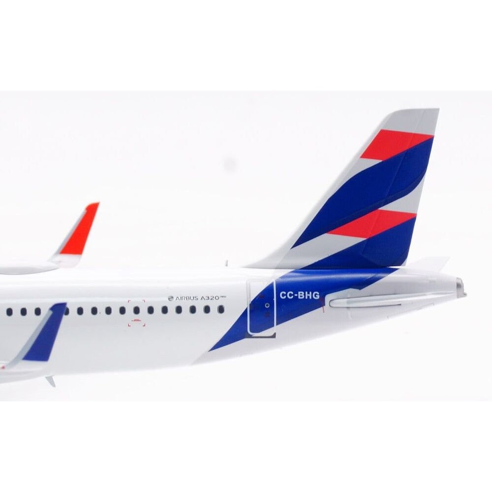 Airbus A320neo LATAM Airlines, CC-BHG 1/200 Edición Limitada