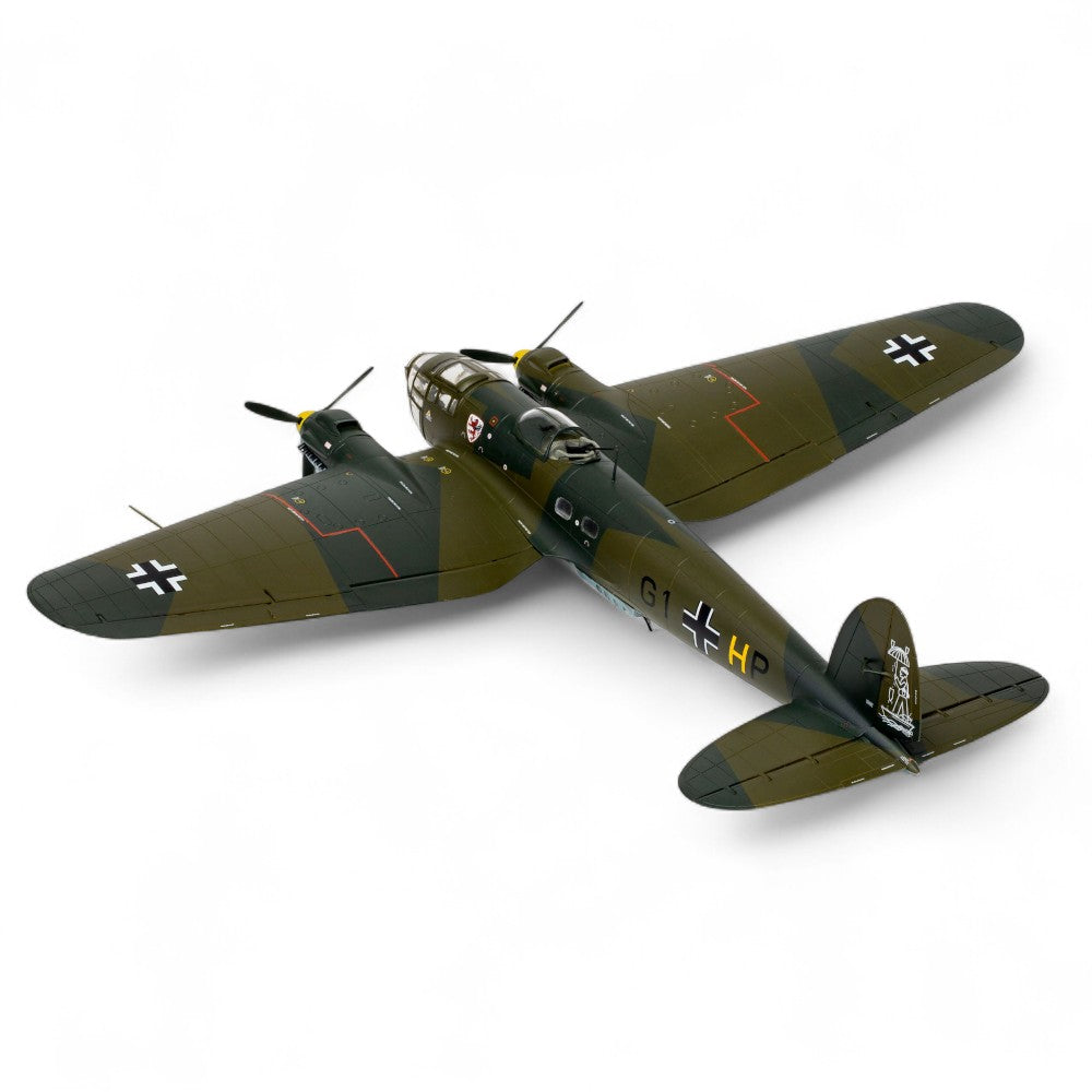 Heinkel He111 P-2 Model Kit 1/72