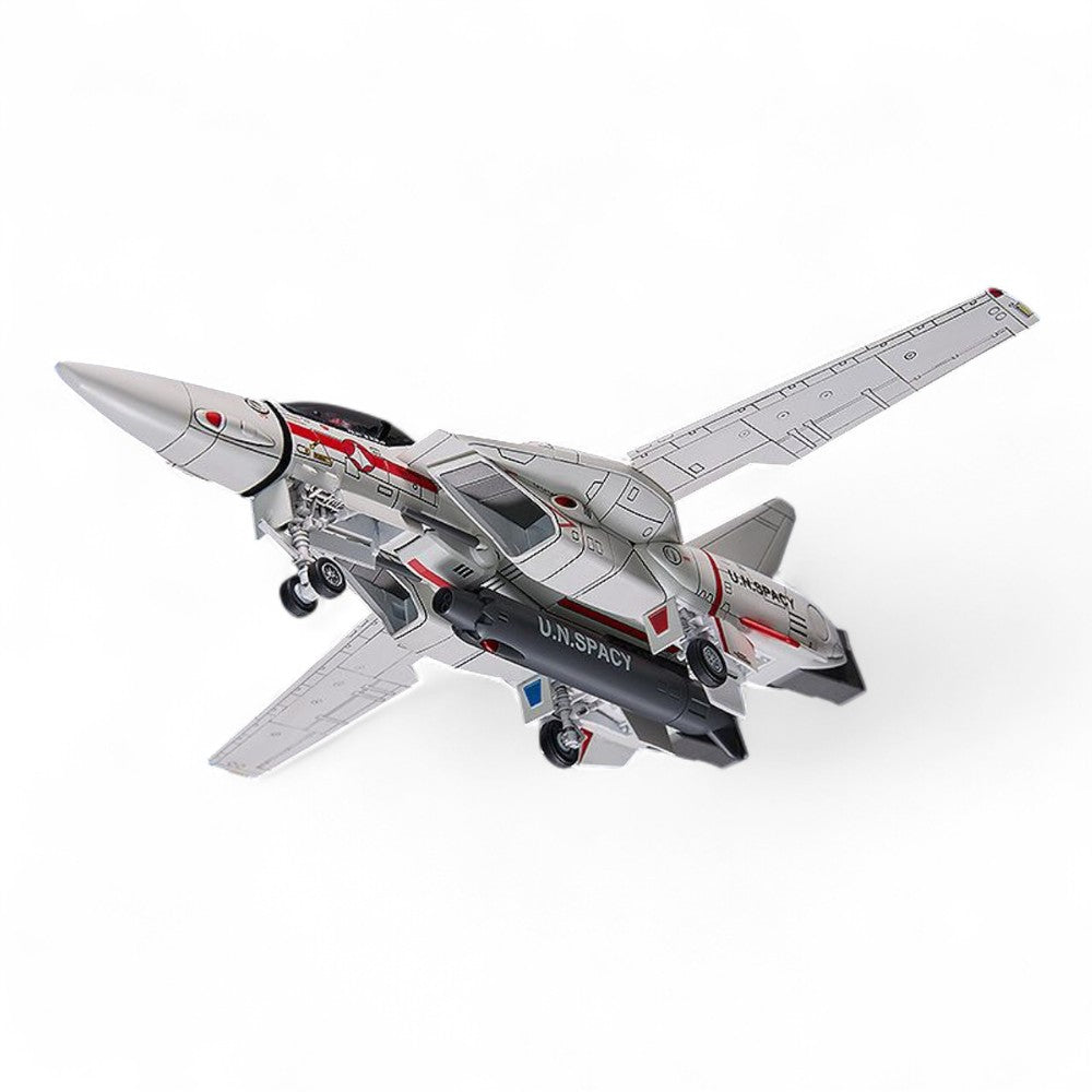 PLAMAX PX06 VF-1J Fighter Valkyrie Vermillion Hikaru Ichijo Ver. Model Kit 1/72