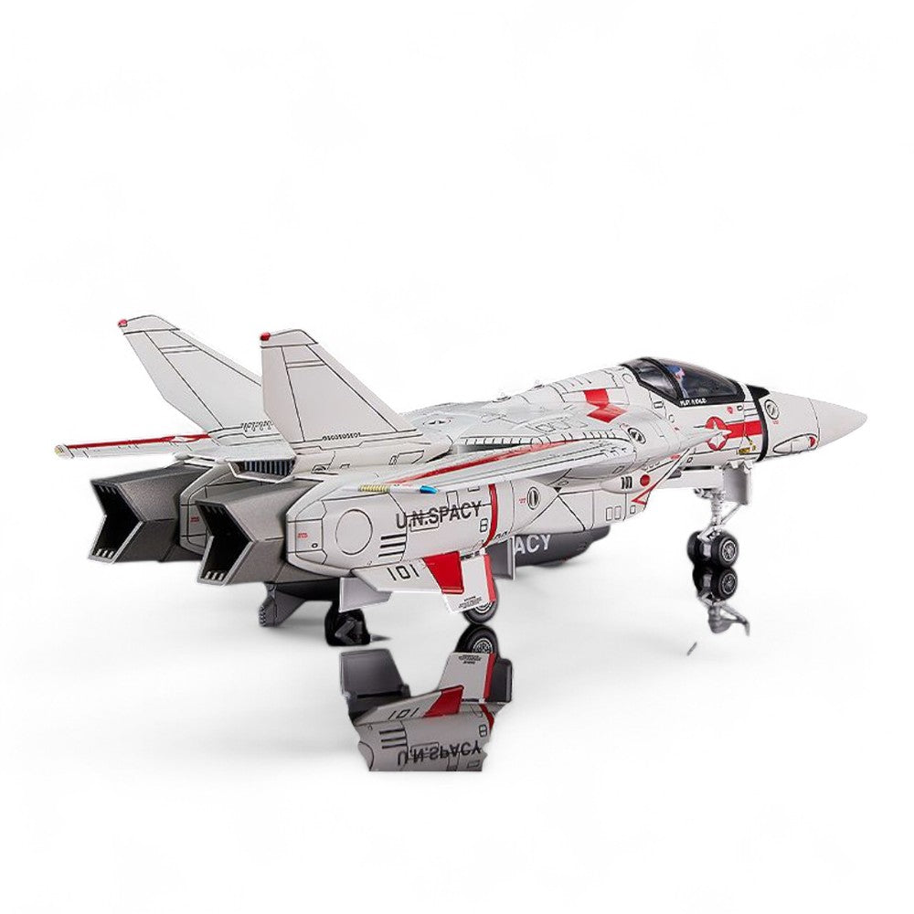 PLAMAX PX06 VF-1J Fighter Valkyrie Vermillion Hikaru Ichijo Ver. Model Kit 1/72