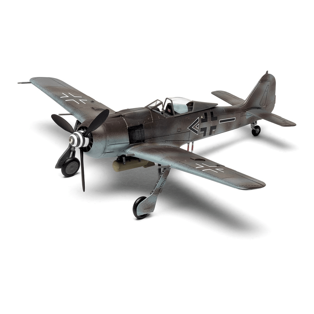 Focke-Wulf Fw190A-8/F-8 Model Kit 1/72