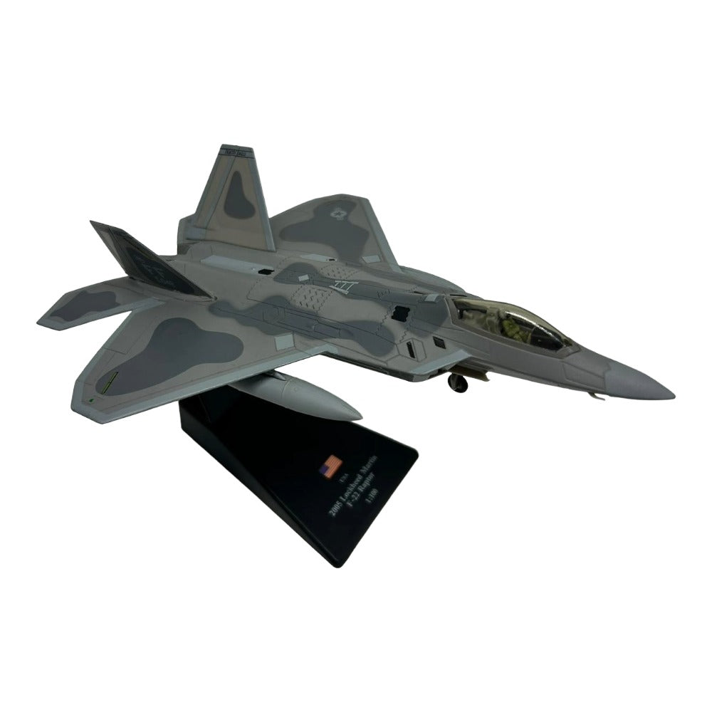 Lockheed Martin F-22 Raptor 1/100