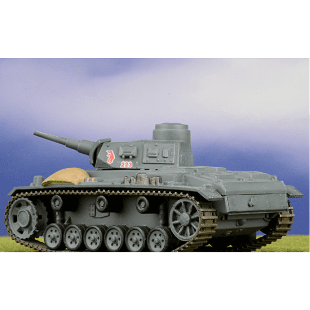 Daimler-Benz Sd.Kfz.141 Panzer III G German Army 4.PzDiv, 1941 1/72