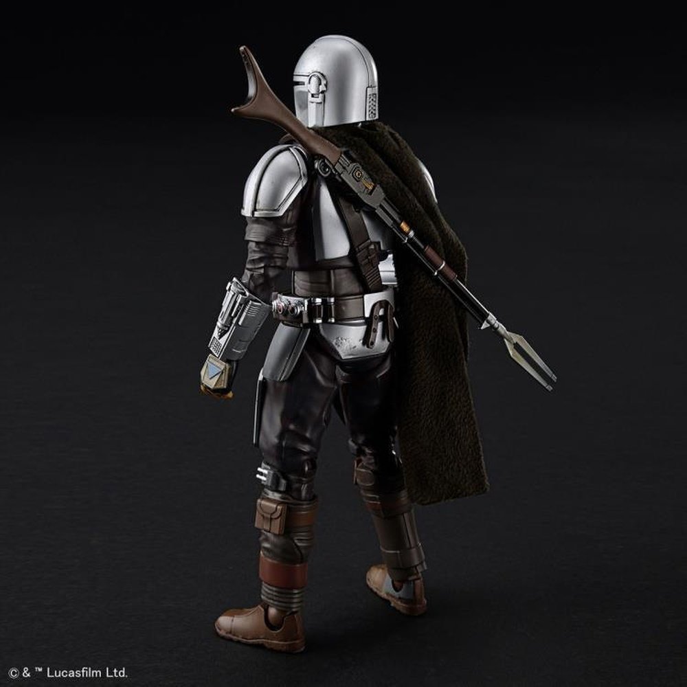 The Mandalorian Beskar Armor Model Kit 1/12