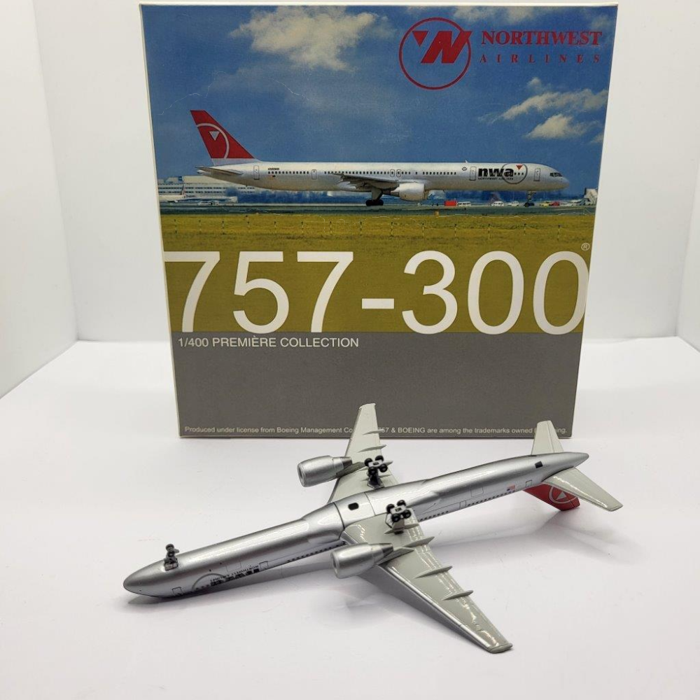 Boeing 757-300 "Northwest Airlines" 1/400