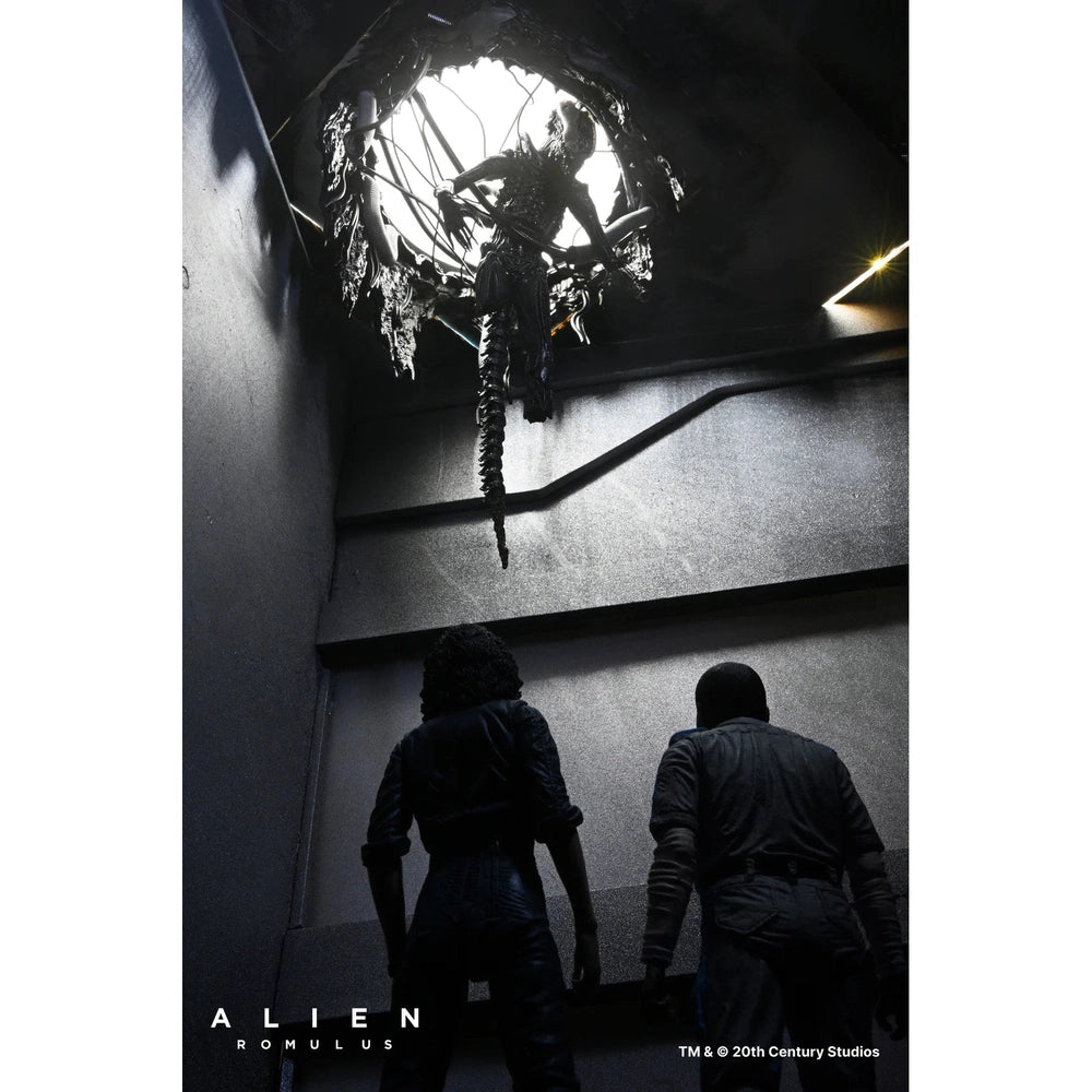 Alien: Romulus Suspended Lab Xenomorph XX121 Deluxe