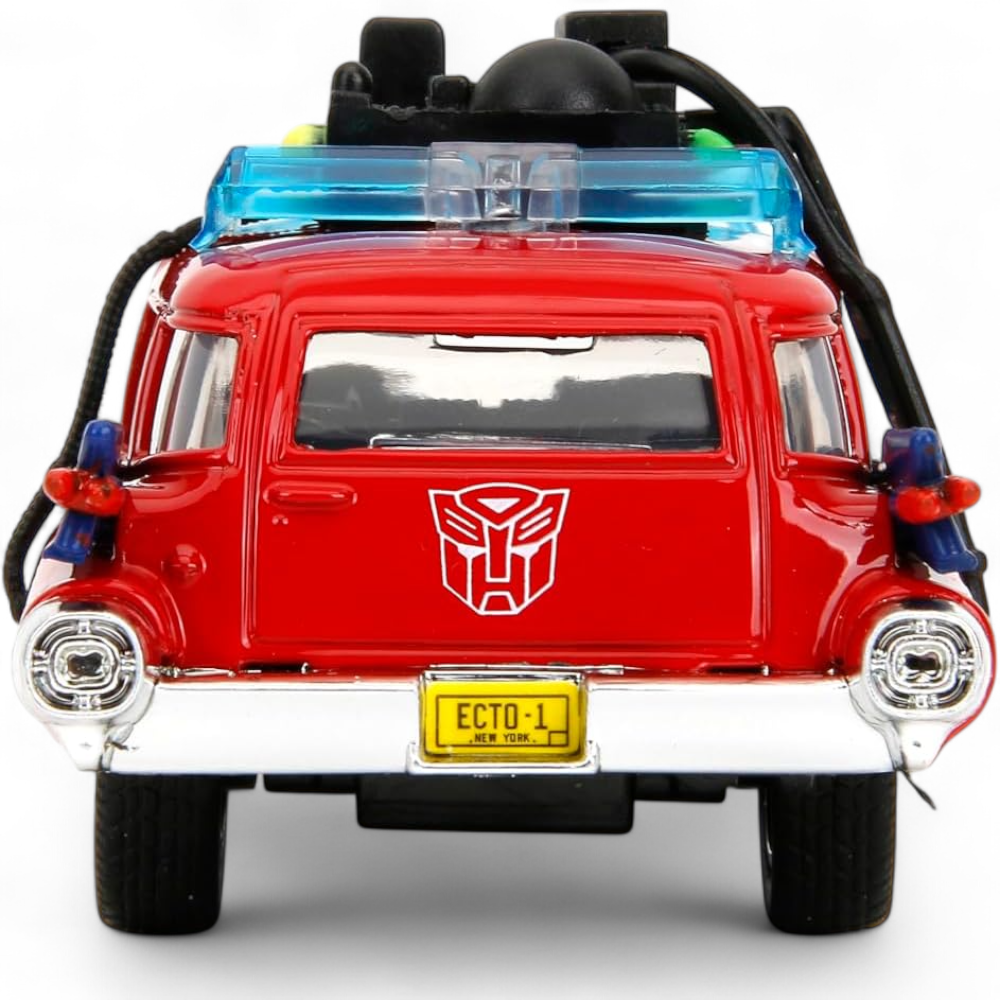 Transformers x Ghostbusters - Ecto-1 x Optimus Prime Mash-Up 40th Anniversary 1/32