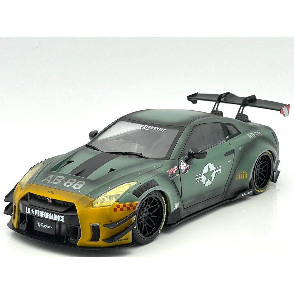 Solido Nissan GT-R Army Fighter 1/18 Model car