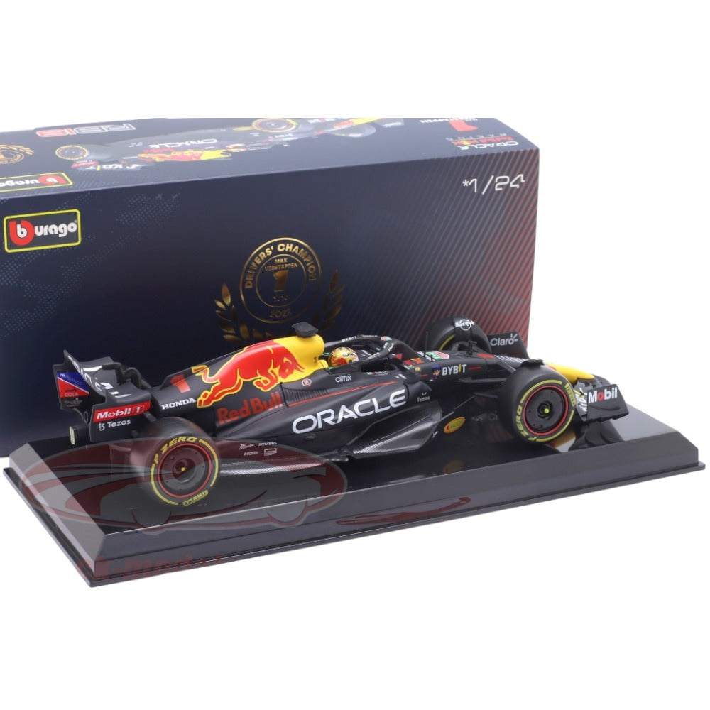 F1 Red Bull Racing RB18 #1 Abu Dhabi GP 2022 - Max Verstappen c/Piloto 1/24