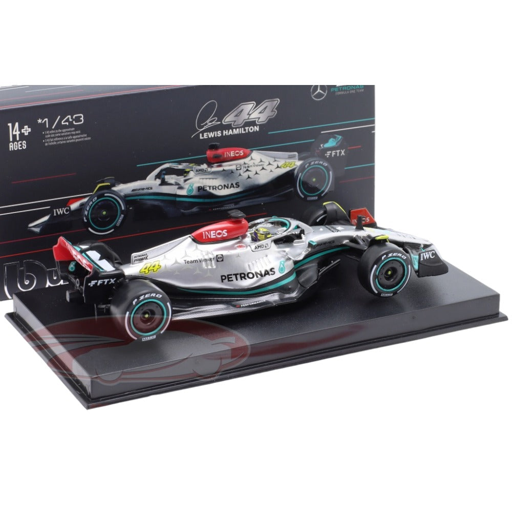 F1 Mercedes AMG W13 E Perfomance #44 2022 - Lewis Hamilton c/Piloto 1/43