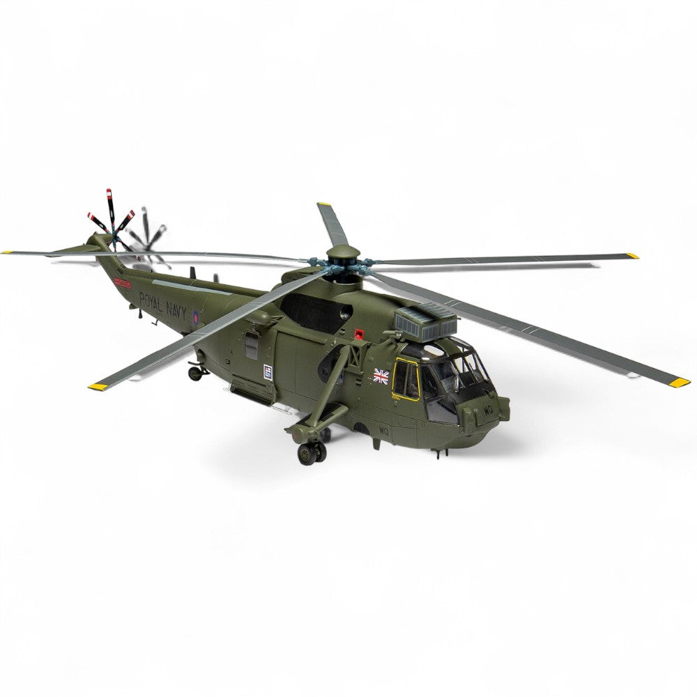 Westland Sea King HC.4 Model Kit 1/72