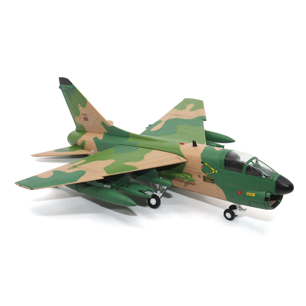 Vought A-7P Corsair II Portugal 1/72