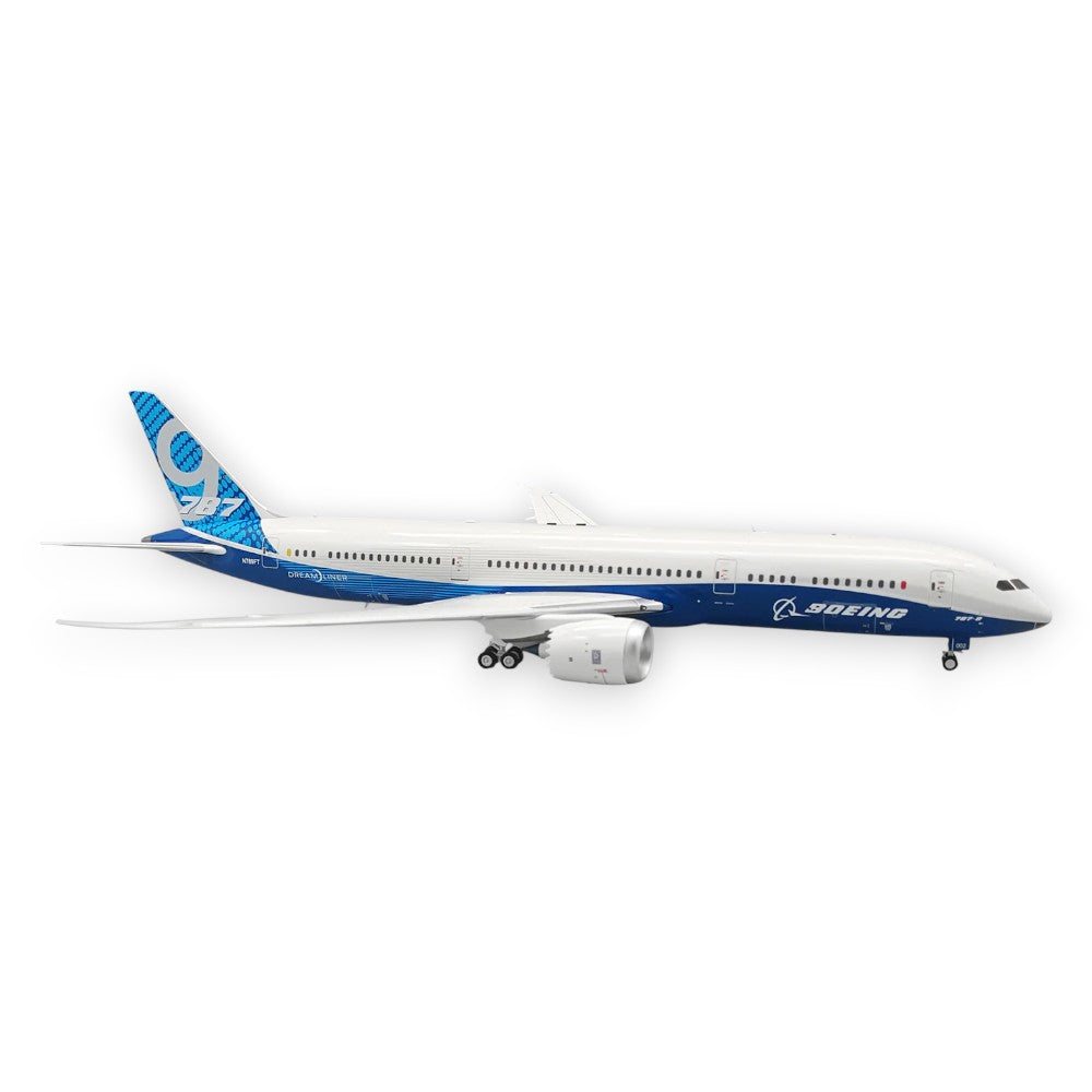 Boeing 787-9 Dreamliner - Boeing House 1/200
