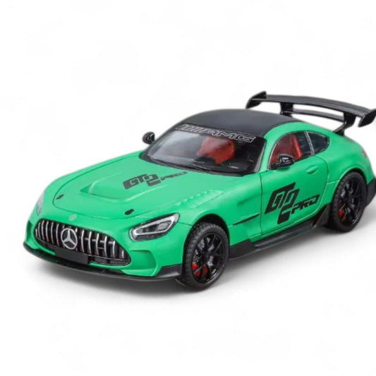 Mercedes Benz GT2 PRO Verde Luces y Sonido 1/24