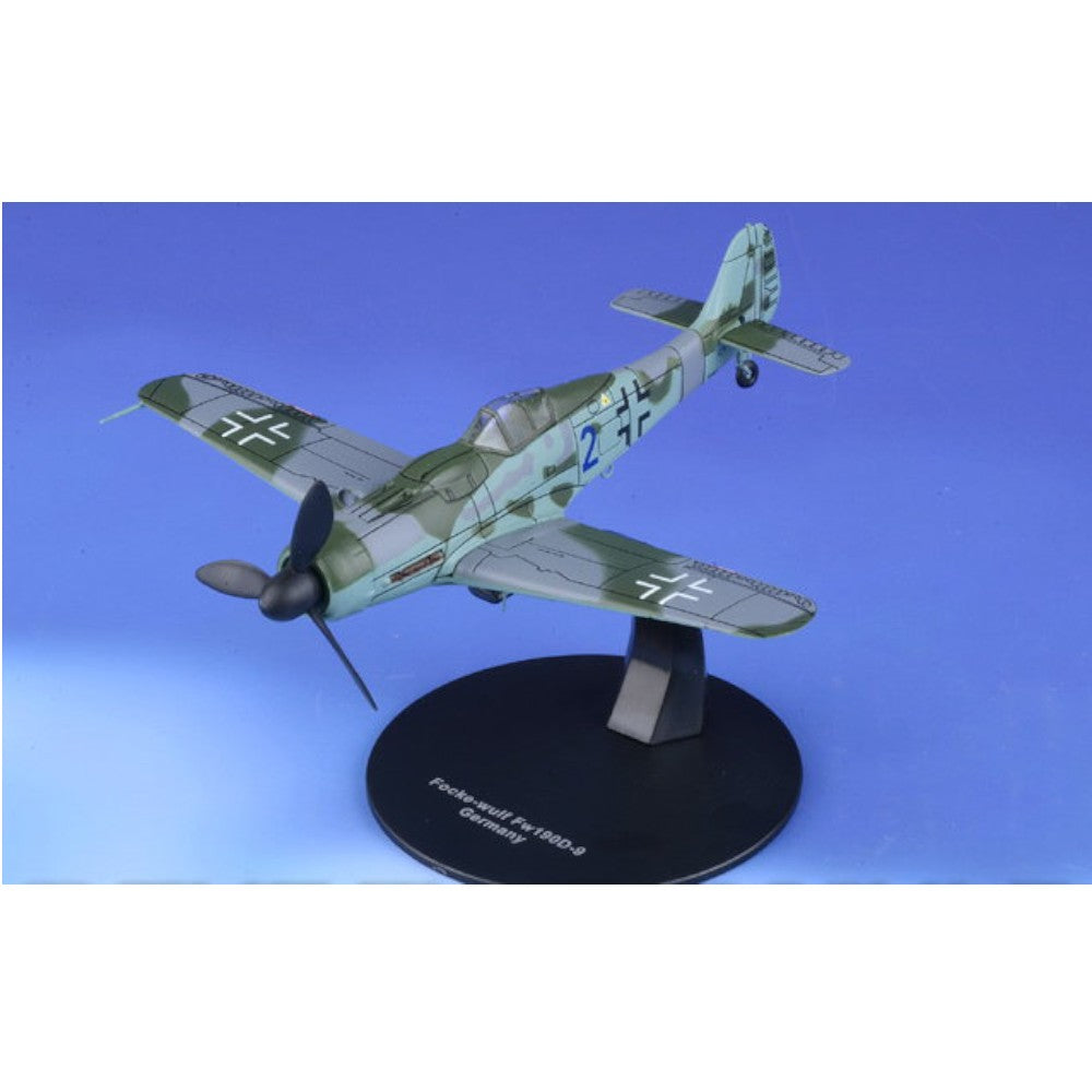WWII Fighters Focke-Wulf Fw 190D-9 Germany 1945 1/72