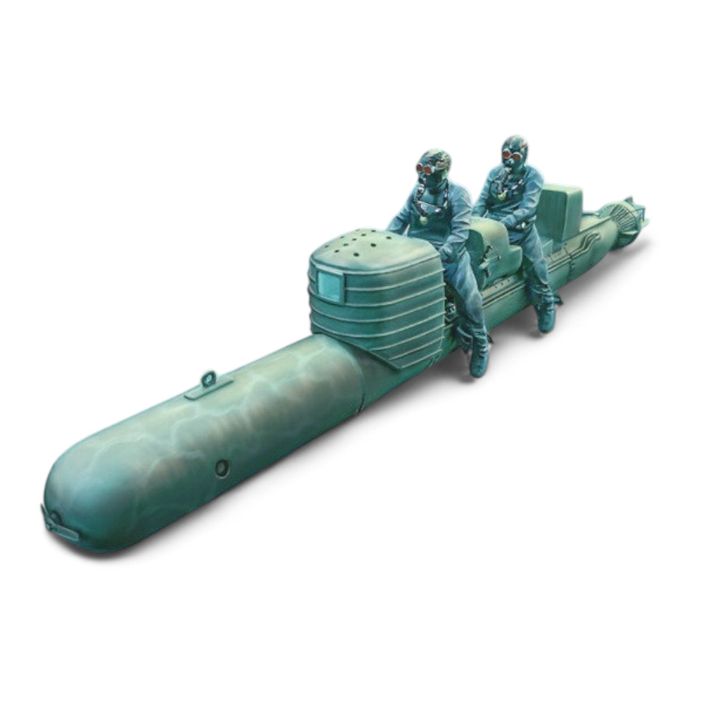 S.L.C. Maiale with Crew Model Kit 1/35