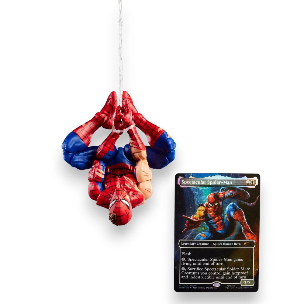 Marvel Legends Series Magic: The Gathering Battle-Damaged Spider-Man