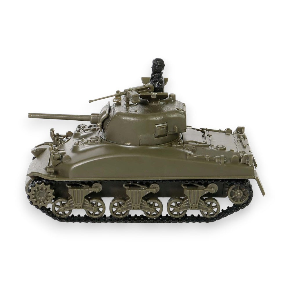 M4A1 Sherman Tank France August, 1944 Model Kit 1/72
