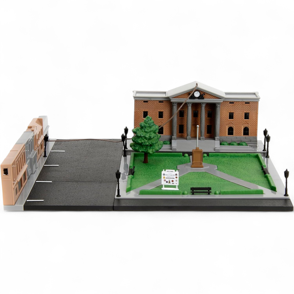 Nanoscene Back to The Future Hill Valley Courthouse Diorama