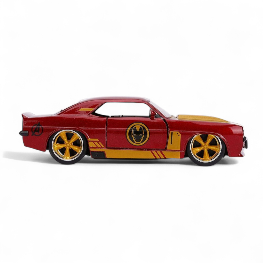 Hollywood Rides: Iron Man - 1969 Chevy Camaro SS 1/32