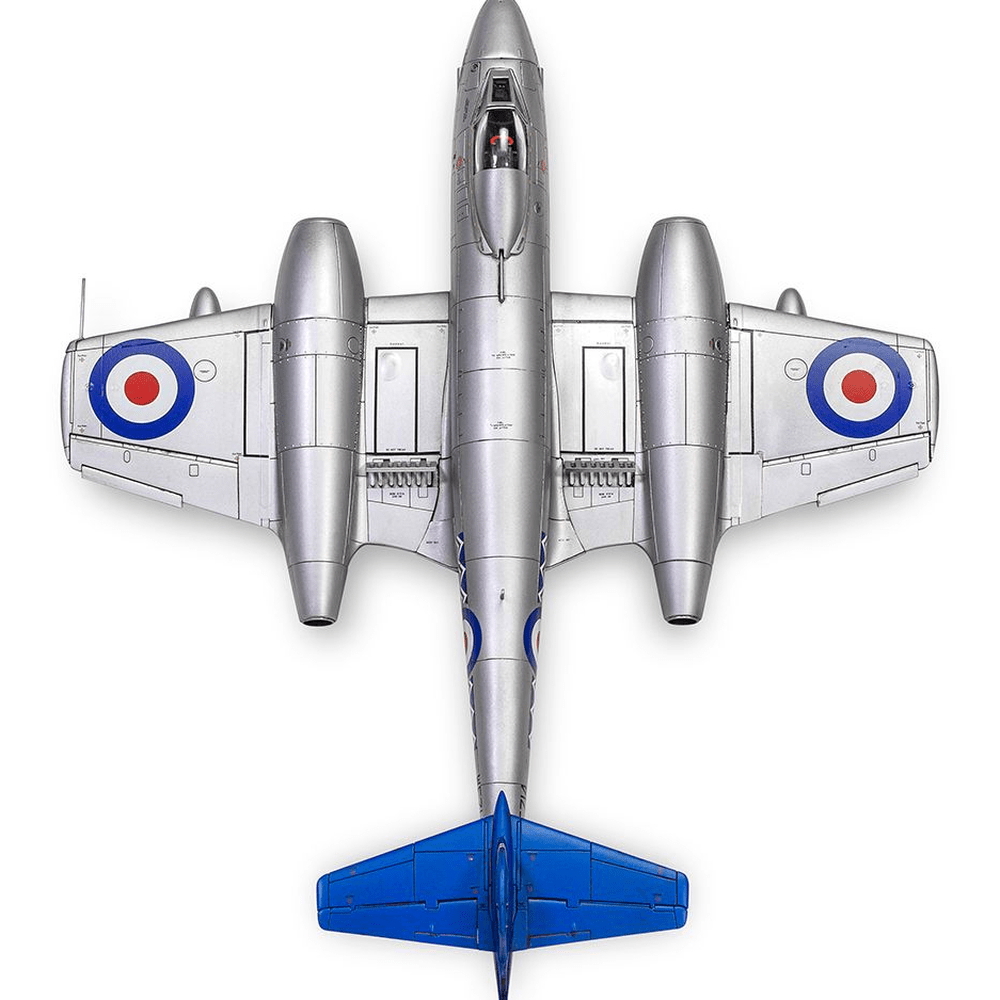 Gloster Meteor F.8 Model Kit 1/72