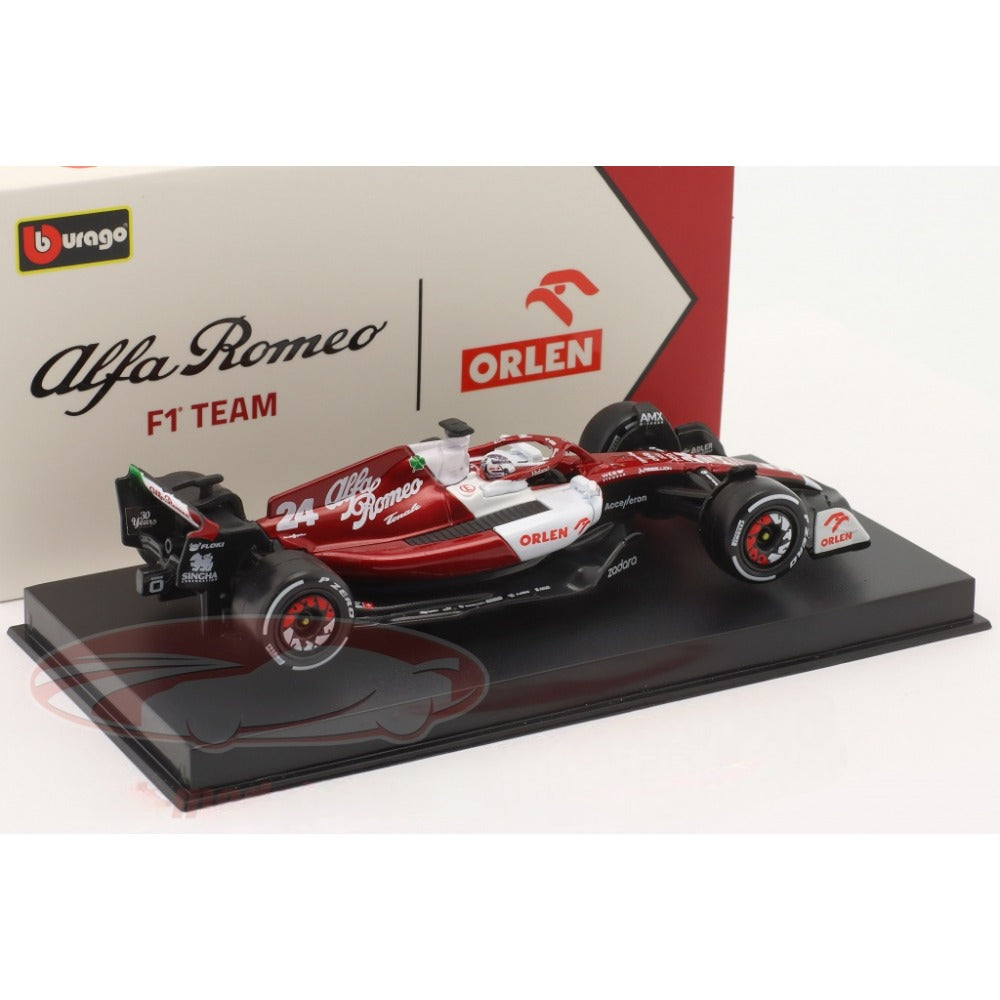 F1 Alfa Romeo C42 #24 Barein GP 2022 - Zhou Guanyu c/Piloto 1/43
