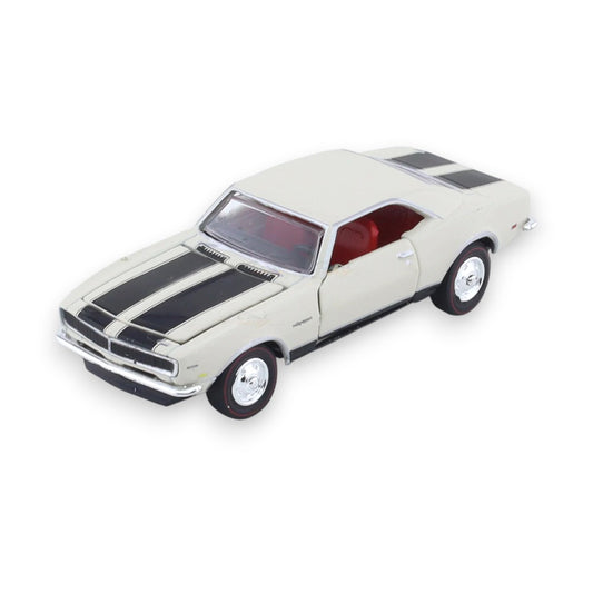 Auto-Thentics Release 86 - 1968 Chevrolet Camaro Z/28 RS 1/64