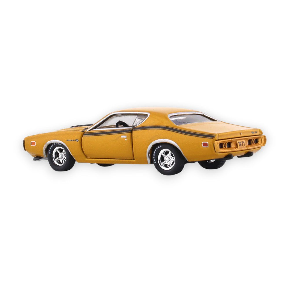 Auto-Thentics Release 86 - 1971 Dodge Charger Super Bee 1/64