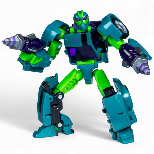 Transformers Age of the Primes Deluxe Class Fugitive Waspinator