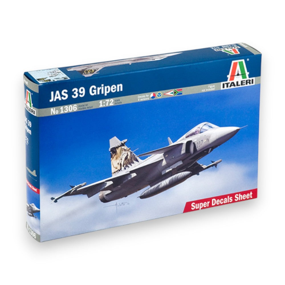 JAS 39 Gripen Model Kit 1/72