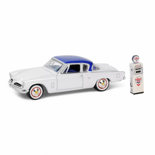 The Hobby Shop Series 16 - 1954 Studebaker Commander Starliner & Vintage Gas Pmp 1/64