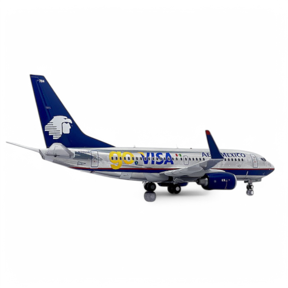 Boeing 737-700 Flaps Down - AeroMexico 1/200