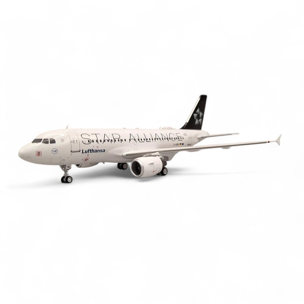 Airbus A319-112 Lufthansa Star Alliance D-AIBH 1/200
