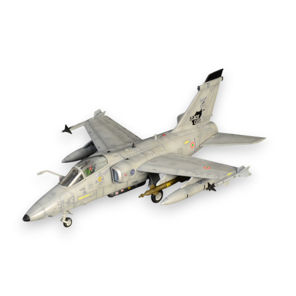 AMX Ghibli Model Kit 1/72