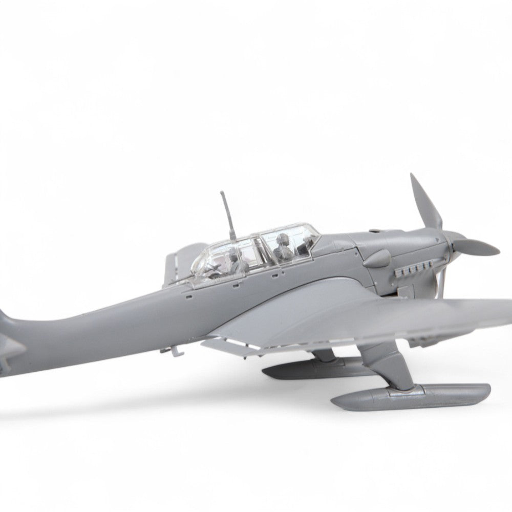 Junkers Ju-87B-2/U4 "Stuka" with Skis 1/72