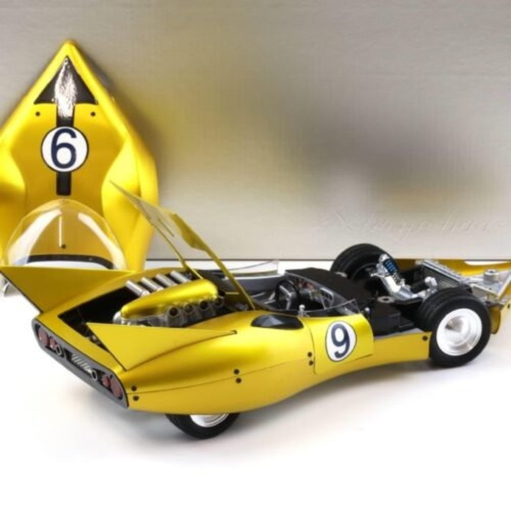Speed Racer #9 Shooting Star (Corredor X) 1/18