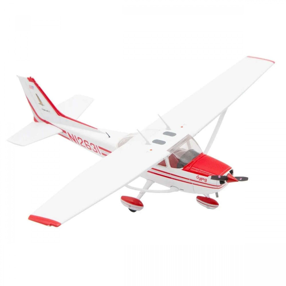 Cessna 172S Skyhawk "N12631" 1/72