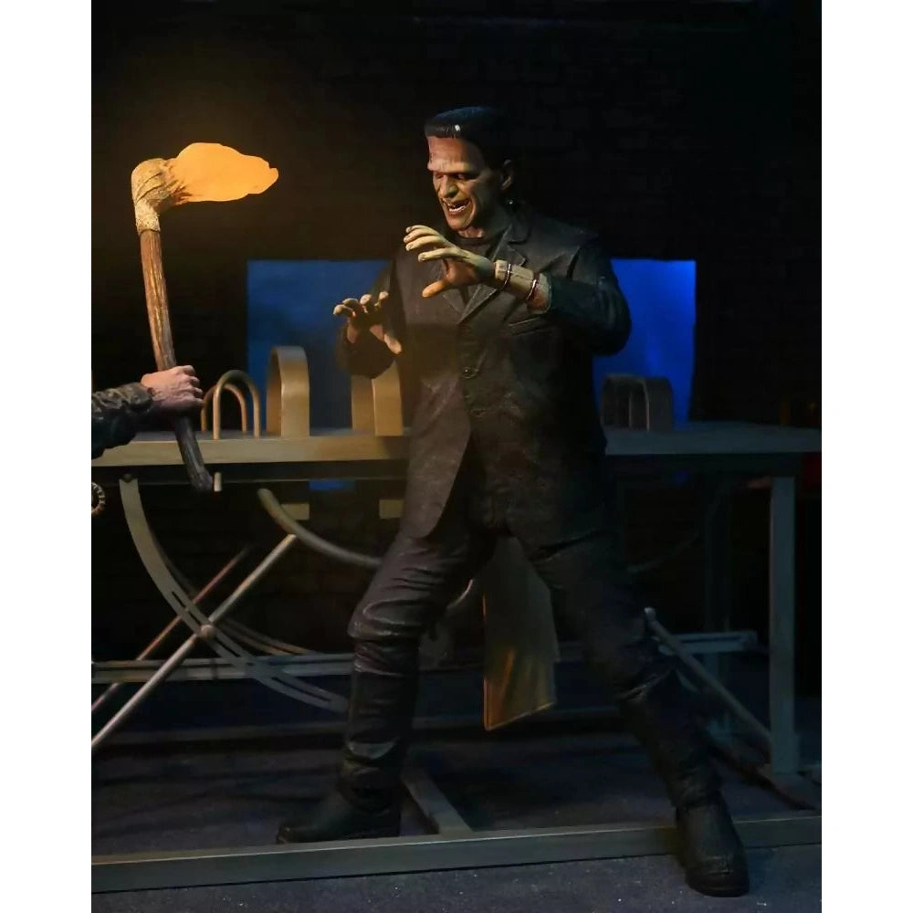 Frankenstein-Accessory-Pack-Universal-Monsters-Pack-Accesorios-para-Figuras-Neca-2