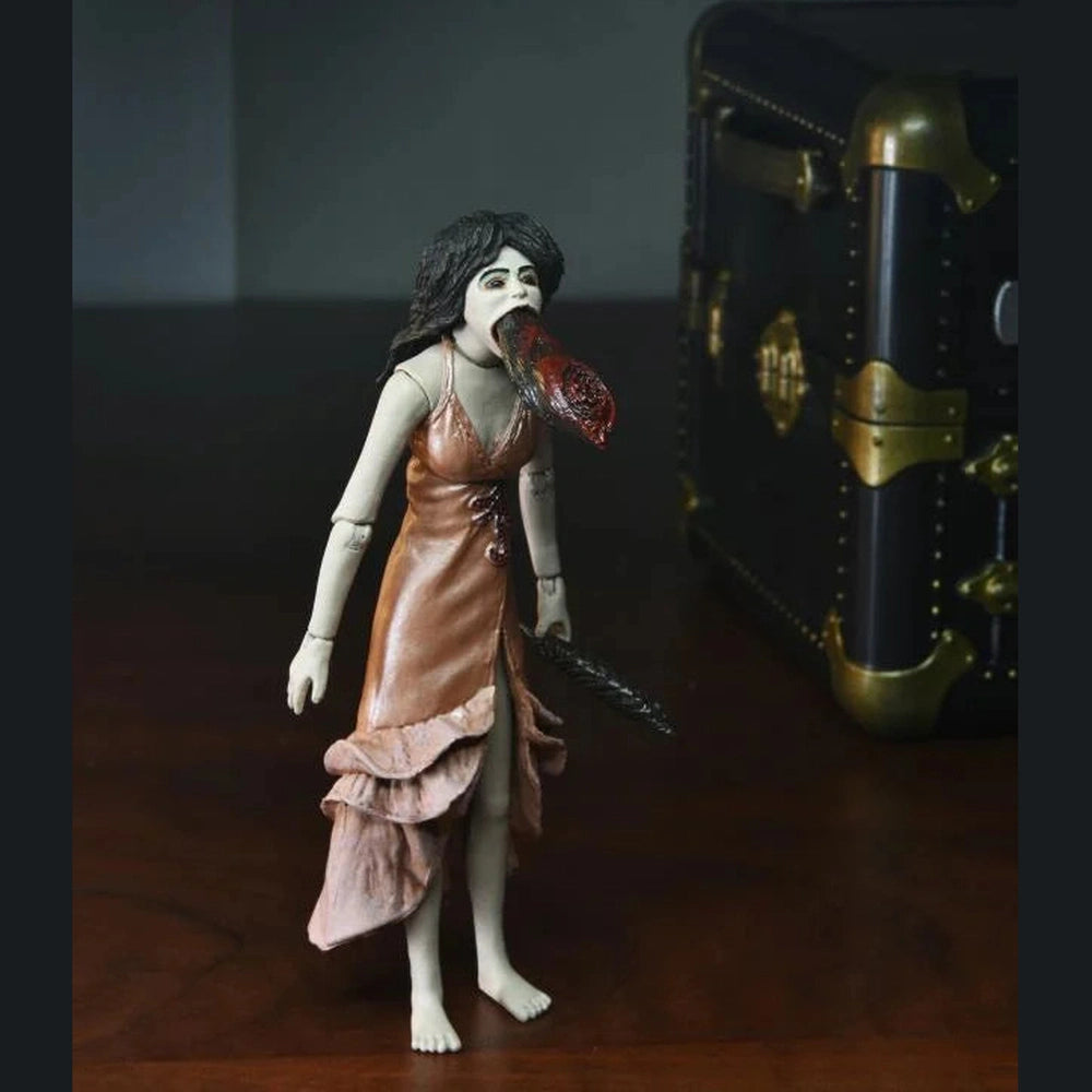 Puppet Master Leech Woman & Toulon's Puppet Case