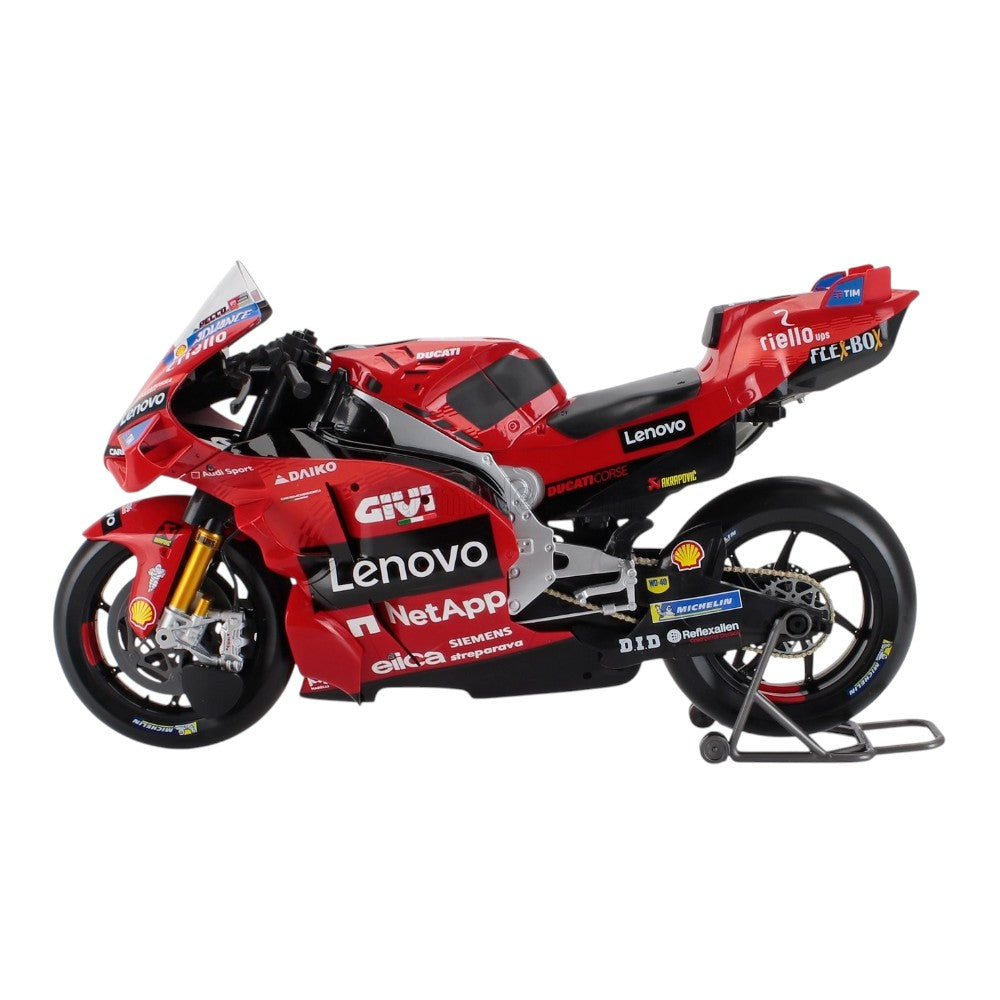 Ducati Desmosedici GP24 (Equipo Ducati Lenovo de MotoGP) 1/6