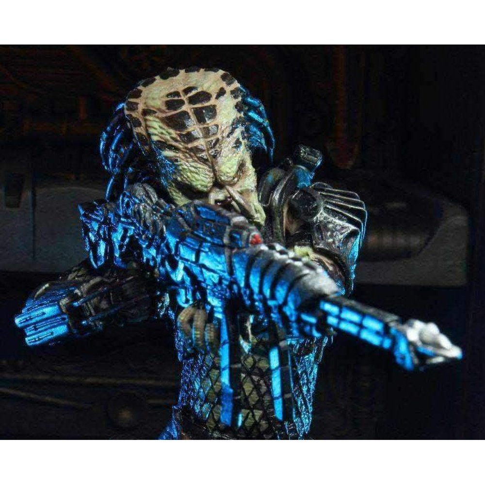 2 - Ultimate Scout Predator toysmaster