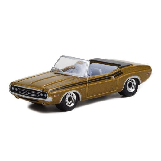 The Moad Squad - 1971 Dodge Challenger 340 1/64